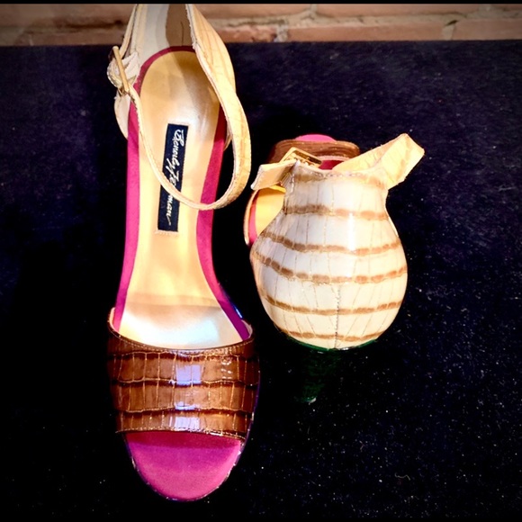 BEVERLY FELDMAN Colorful Metallic Snakeskin Heels - Picture 6 of 7